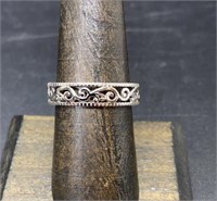 Sterling Silver Floral Band Ring Size 8