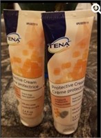 2 x TENA® Soothing Cream 

contains