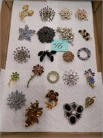 Flat Of Unsigned Vintage Broaches