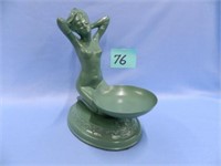 Deco Kneeling Nude By Basin (Bottom Side Sealed)