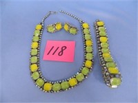 Hobe Necklace, Bracelet & Earrings Set