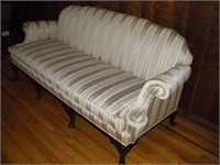 Sofa W/Bench Cushion  84 Inches Long