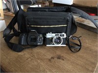 MINOLTA Camera and bag