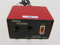VINTAGE PEDAL POWER REGULATED POWER SUPPLY BOX
