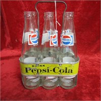 Vintage advertising Soda Carrier w/bottles PEPSI.