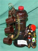 CERAMIC FIRE HYDRANT SHAPED WHISKY DECANTER SET