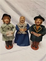 Set of 3 Christmas carolers