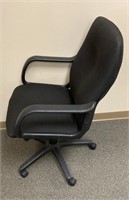 Set of 4 black office chairs
