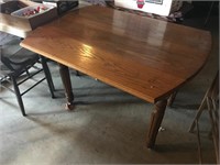 Oak drop leaf kitchen table