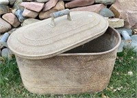 Broiler Pot With Lid; natural patina