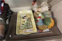 ROOSTER DECORATED ITEMS
