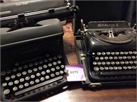 2 typewriters