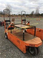 TAYLOR DUNN ELECTRIC STOCK CHASER CART