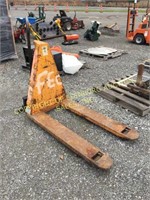 3000 LB PALLET JACK