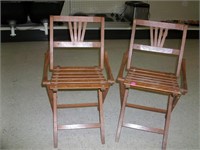 2 Wooden Child's Folding Chair: 22" T x 12" W