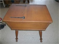 Vintage End Table: 22.5" x 17" x 22.5" Tall