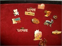 Hippy Hat Pins:Love/Unicorns/#1Mom/ILoveElvis/Bear