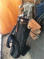 Dunlap golf clubs and bag