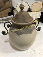 Decorative clay pot metal handles