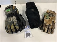 Cabela’s & MPI Outdoors Camo Gloves + Mittens