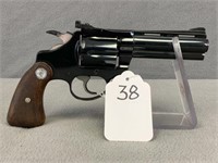 38. Colt Diamondback .38 Spl, 4" Barrel, Blued,