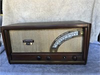 Westinghouse Model H-161 Radio