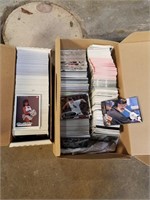Assorted baseball cards