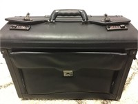 Leather Locking Brief Case -Black 
Very nice