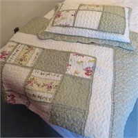 Quilt & Pillow Twin Size