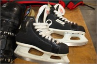 Ice Hockey Gear, Equipment & More for Junior