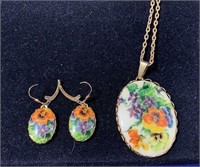Porcelain Floral Pendant w Matching Earrings
