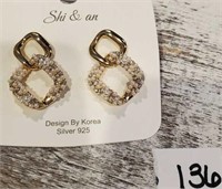 Shi & an Silver 925 Earrings