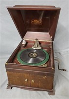 Table Top Model Victor Victrola Talking Phonograph