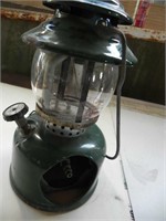 Vintage 1968 Coleman Lantern w/Pyrex Globe