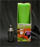 NEW FOAM ROLLER MUSCLE THERAPY & MARTINI SHAKER