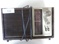 Vintage Panasonic Elec. Radio