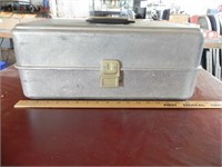 Vintage 1970s UMCO Aluminum Tackle Box