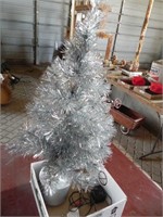 Vintage 24" Aluminum Lighted Christmas Tree