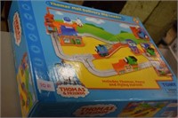 THOMAS & FRIENDS MAIL DELIVERY BIG LOADER