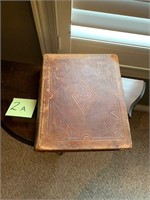 1852 FAMILY BIBLE