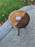 ANTIQUE SWIVEL TOP PIANO STOOL