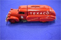 Texaco 1939 Dodge Airflow - Die Cast Locking Coin