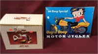 Betty Boop Biplane Teapot And Metal Sign