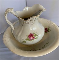 Buffalo Pottery, Pitcher and Basin Washstand Set