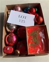 Vintage Christmas Bulbs and Ornaments (19)