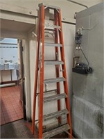 8' Fiber Glass Stap Ladder