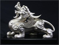 LUCITE CHINESE DRAGON