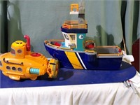 Fisher Price toy boats (2)