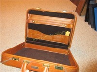 Briefcase by Stradellina