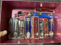 12 VINTAGE COLLECTOR SOUVENIR SPOONS